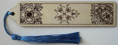 Marque page croix huguenote en bois