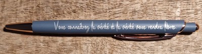 Stylo cuivre bleu, Jean 18.32