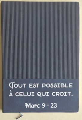 Carnet A5 bleu en simili-cuir recyclé, avec marque-pages