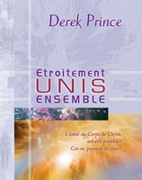 Etroitement unis ensemble