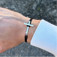 Bracelet croix inox argentée