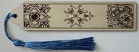 Marque page croix huguenote en bois