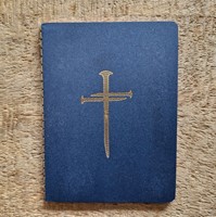 Petit carnet bleu avec croix
