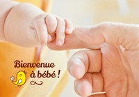 Carte double Naissance Main de bébé tenant le doigt de son père