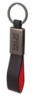 Porte-clé métal et similicuir noir et rouge