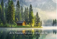 Carte avec verset cabane au bord d'un lac dans la montagne