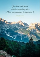 Carte avec verset forêt au pied des montagnes