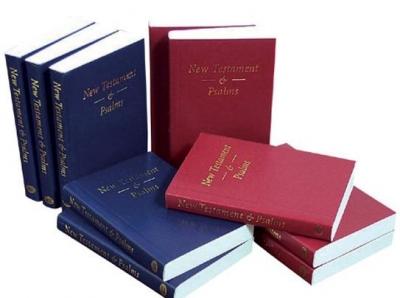 Nouveau Testament Et Psaumes En Anglais