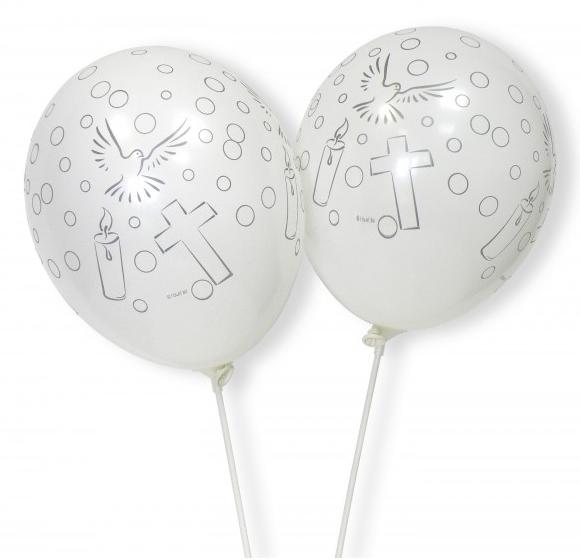 Ballons blancs avec croix, bougie et colombe