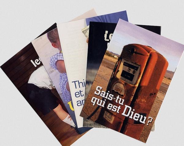 Lot de 5 dépliants pour enfants : Sais-tu qui est Dieu ?