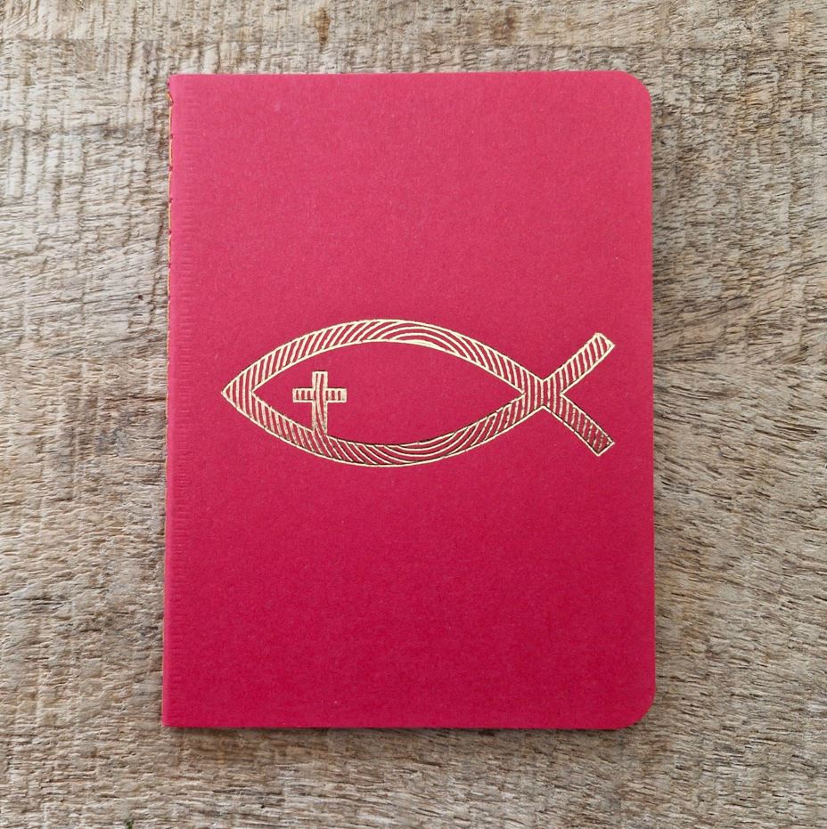 Petit carnet rouge avec ichtus