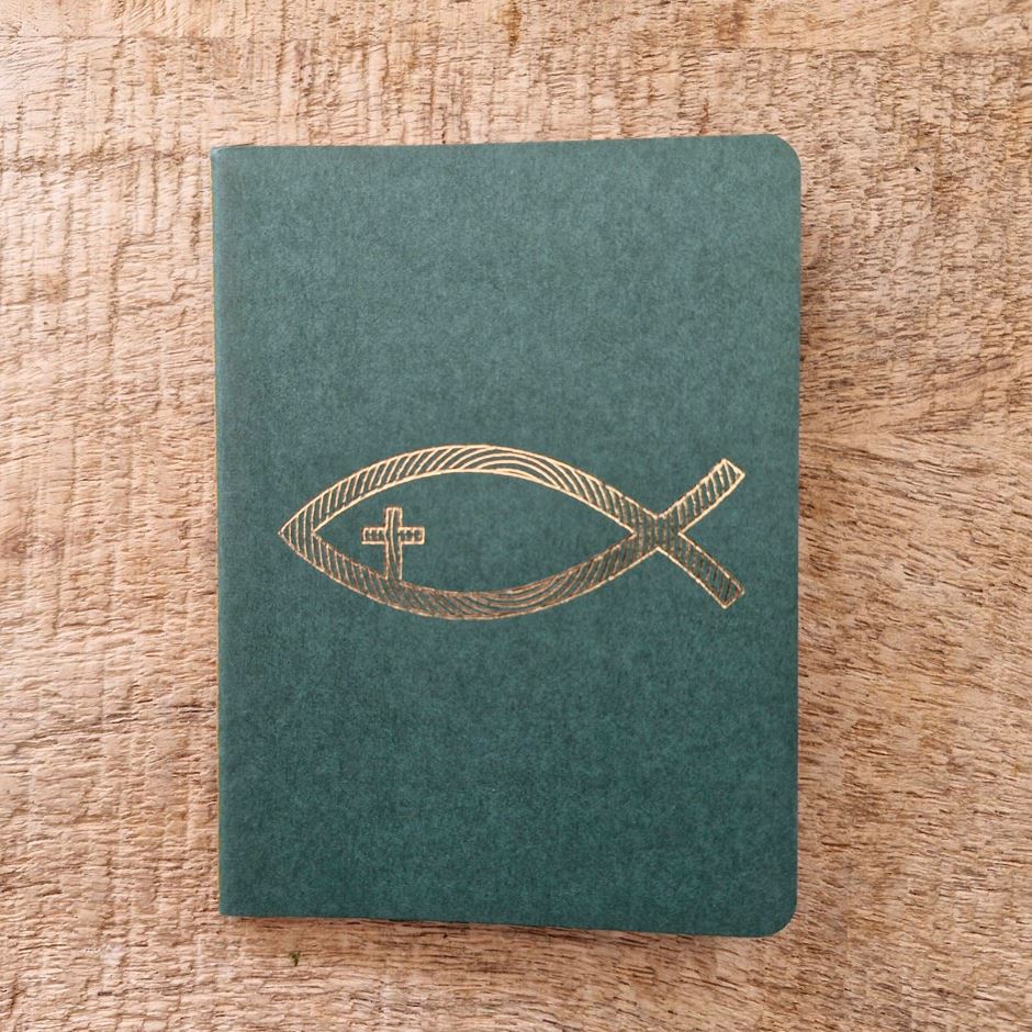 Petit carnet vert avec ichtus